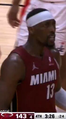 Vean los 83 puntos de Adebayo en dos minutos: noche histórica en la NBA