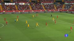 España tiene un portero que es élite en esto y muchos no lo saben: Badajoz alucinó aquí con Raya