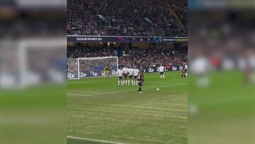 El golazo de Hazard en un torneo benéfico: no podía ser en otro estadio