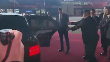 Watch: Messi stops in middle of street to greet fans