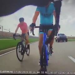 El brutal atropello de un hombre a dos ciclistas en Estados Unidos: la imagen es espeluznante