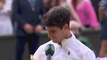 Le ¡®abuchean¡¯ miles y se arruga menos que en la pista: Alcaraz y su respuesta de la final de la Euro