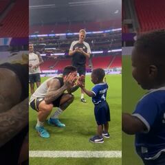 Nico Jackson caldea aún más el asunto en Londres: el vídeo con el que defiende a Enzo Fernández