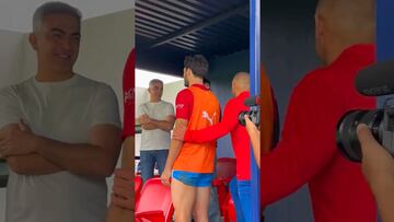 Javier Aguirre visita a Chivas en Verde Valle