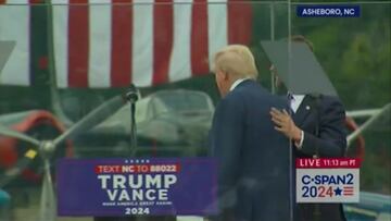 Trump’s first outdoor rally since assassination attempt: bulletproof enclosure in North Carolina