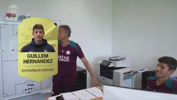 El vacile de Luis Enrique a un compañero de su ‘staff’