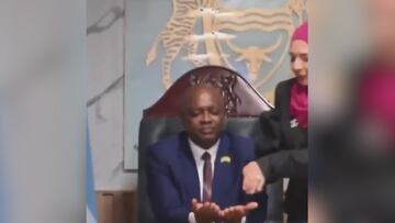 Record-breaking 2,492-carat diamond unearthed in Botswana, showcased by president