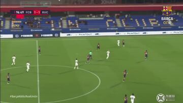 Minuto 96 y “dos robos en 30 segundos”: estupor en Barcelona por lo que señaló el colegiado