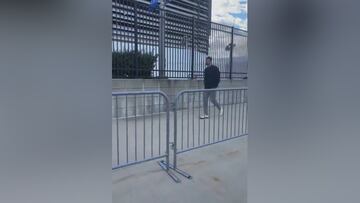 Furious Giants fans wait to boo and heckle Daniel Jones after his disastrous performance