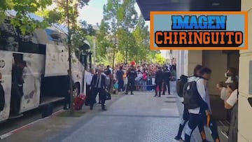 Vinicius es ovacionado a su llegada a San Sebastián antes del duelo entre Real Madrid y Real Sociedad