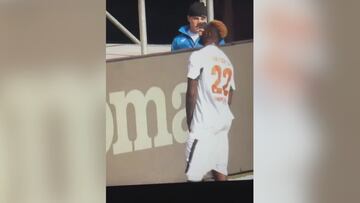 La estrella de Xabi Alonso pierde la cabeza y hace una celebración inédita