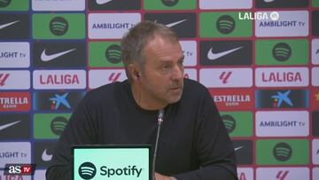 Flick responde a los rumores sobre Iñaki Peña y la posible llegada de Szczesny