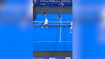 El pádel es una locura por cosas como esta: 40″ de puntazo viral en Roland Garros