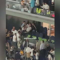 Emotional scenes at Bernabéu: Toni Kroos mesmerizes fans in heartfelt post-retirement appearance!