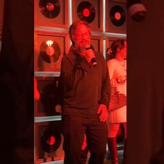 Gael García Bernal reaparece con un éxito musical que lo catapultó en 2008