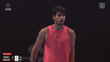 Es ya historia del deporte español: vean lo que pasó entre Nadal y Alcaraz en la red
