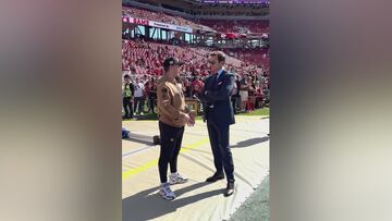 Tom Brady stuns with classy look while reconnecting with Christian Mccaffrey before Super Bowl rematch