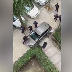 Un jabalí atemoriza a los vecinos de un mítico barrio madrileño: el vídeo habla por sí solo