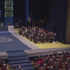 Las lágrimas de la madre de Carolina Marín en el Princesa de Asturias