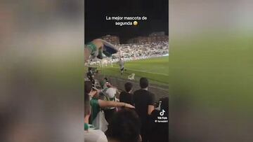 LaLiga Hypermotion está de moda por cosas como esta: vean lo que ocurrió en Cartagena