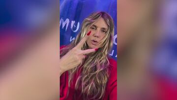 Heidi Klum channels extraterrestrial elegance in her mind-blowing ET Halloween costume