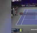 Nunca han visto a un jugador profesional de tenis sacar así: tienen que ver lo que pasó en Metz