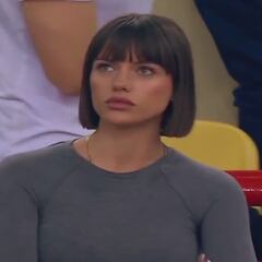 La enfocan durante un partido y se hace viral al instante: de 100 seguidores a 100 mil