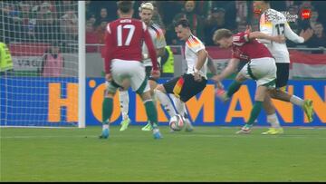 Imagina marcarle un penalti así a Alemania en el 98′: un recuerdo inolvidable para todo un país