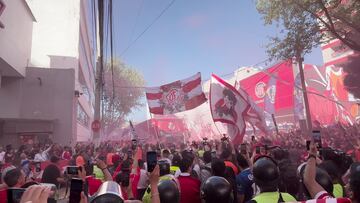 ¡El infierno es aquí! El épico recibimiento al Toluca en el Nemesio Diez para la vuelta contra América
