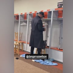 Najee Harris teases Russell Wilson’s locker room style with bold comment