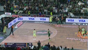 El Barça cae con polémica en Grecia: la falta no pitada cuando atacaba para ganar