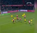 Es candidato al gol del año: lo que ha hecho Santi Giménez con el Feyenoord es una obra de arte