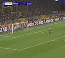 El riesgo llevado al extremo: vean el segundo gol del Dortmund porque es increíble