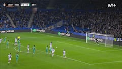 Pocos pueden presumir de algo así: espectacular el antídoto del portero a Oyarzabal en su penalti