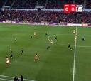 El Bayern recibe un gol de autentico chiste que aprieta las cosas en la Bundesliga