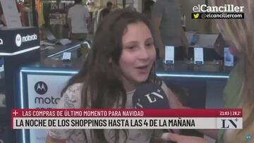 Le preguntan a una niña qué le pidió a Papá Noel y la periodista le tiene que cerrar el micro: de no creer