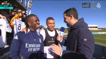 Uvas felices con todos inscritos