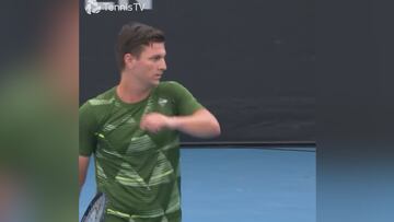 La ‘macarrada’ del año y solo llevamos 7 días: vean lo de Bublik en Australia