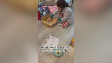 Una niña se pide un chuletón de ternera a los Reyes Magos: vean su reacción al abrir sus regalos