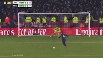 Incredulidad por cómo se ha tirado el español Raya en la tanda contra el United: extrañísimo en un portero de élite...