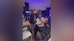 El vídeo que va a reventar Barcelona: Piqué ‘repite’ la manita y esta vez la saca en la cara de Casillas