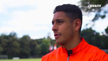 Luis Romo acepta que de niño cambió su amor de Cruz Azul por el de Chivas