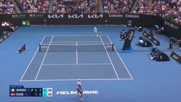 Es el punto del Open de Australia y es una locura: Sinner y Rune hipnotizaron a todos, la grada les ovacionó...