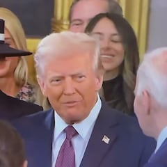 El momento tierra trágame de la inauguración de Trump: su beso no beso a Melania