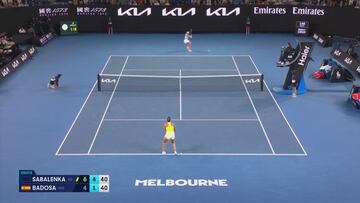 Tiene una potencia descomunal: la número 1 del mundo se carga a Badosa con puntos como este