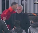 El ‘tierra trágame’ de Mourinho del que se ríen en redes: no sabe dónde meterse