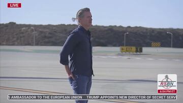 Donald Trump made Governor Gavin Newsom wait for Air Force One almost 10 min: hilarious moment