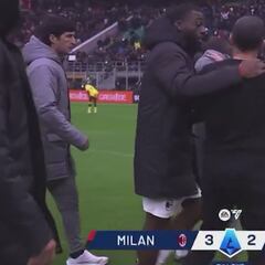 Tienen que separar al entrenador del Milan de su propio jugador; iban a llegar a las manos