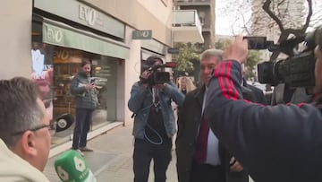 La irónica respuesta de Laporta cuando le preguntan por la confesión de Florentino a Louzán