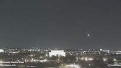 Tragic video: AA plane with 64 people hits helicopter near Reagan airport, fatalities ensue